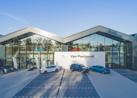 Van Poelgeest Naarden BMW Premium Selection Center